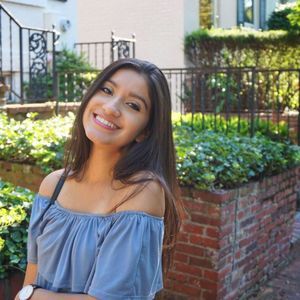 Meet your Posher, Sofia